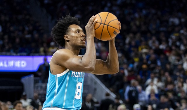 美记：近几天塞克斯顿、A·西蒙斯和科比·怀特与快船联系在一起