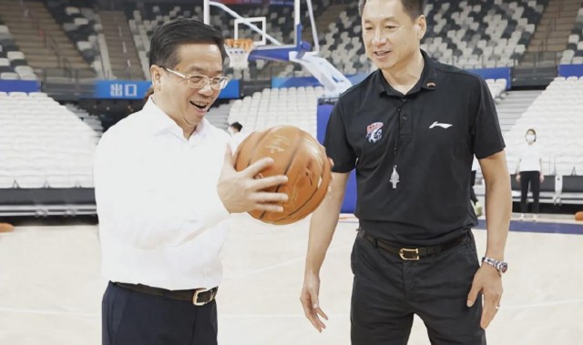 开云登录入口-打进四强的幕后功臣！李春江已经离开山西男篮，定居东莞